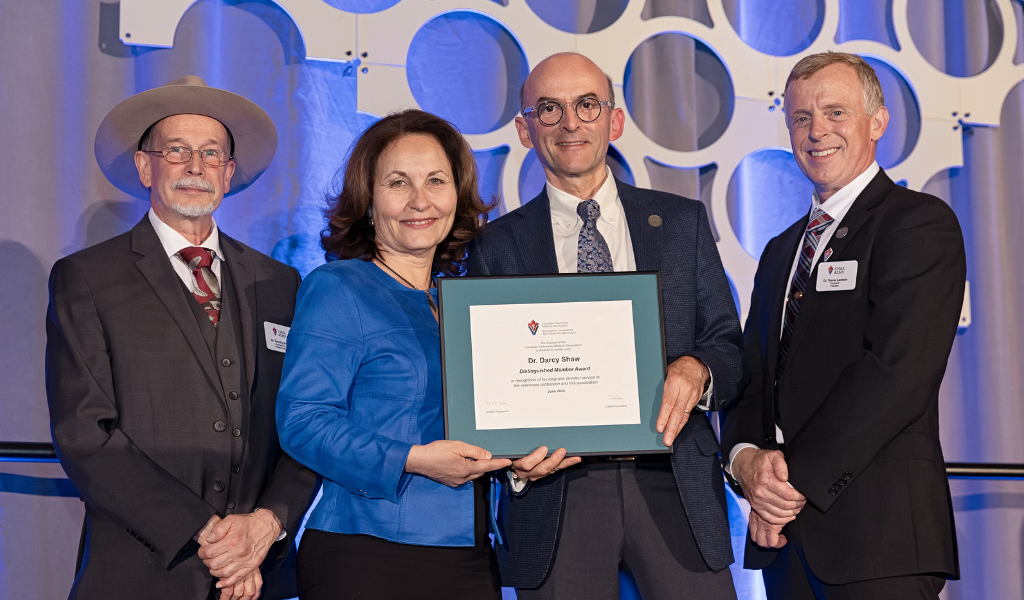 Dr. Darcy Shaw receives the CVMA Distinguished Member Award