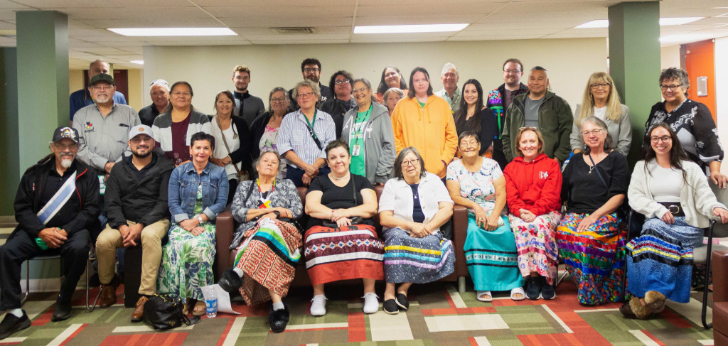 Mawi-lukutimk 2024 presenters and participants