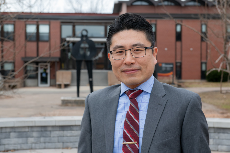 Dr. Xander Wang