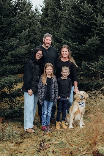 Rhea Fisher and her family 