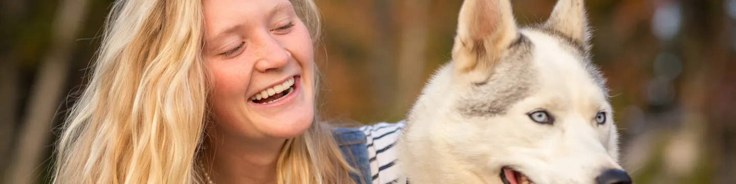 upei student elinor haldane and a dog